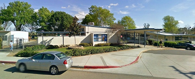 [photo - Felicita School 3[15].jpg]